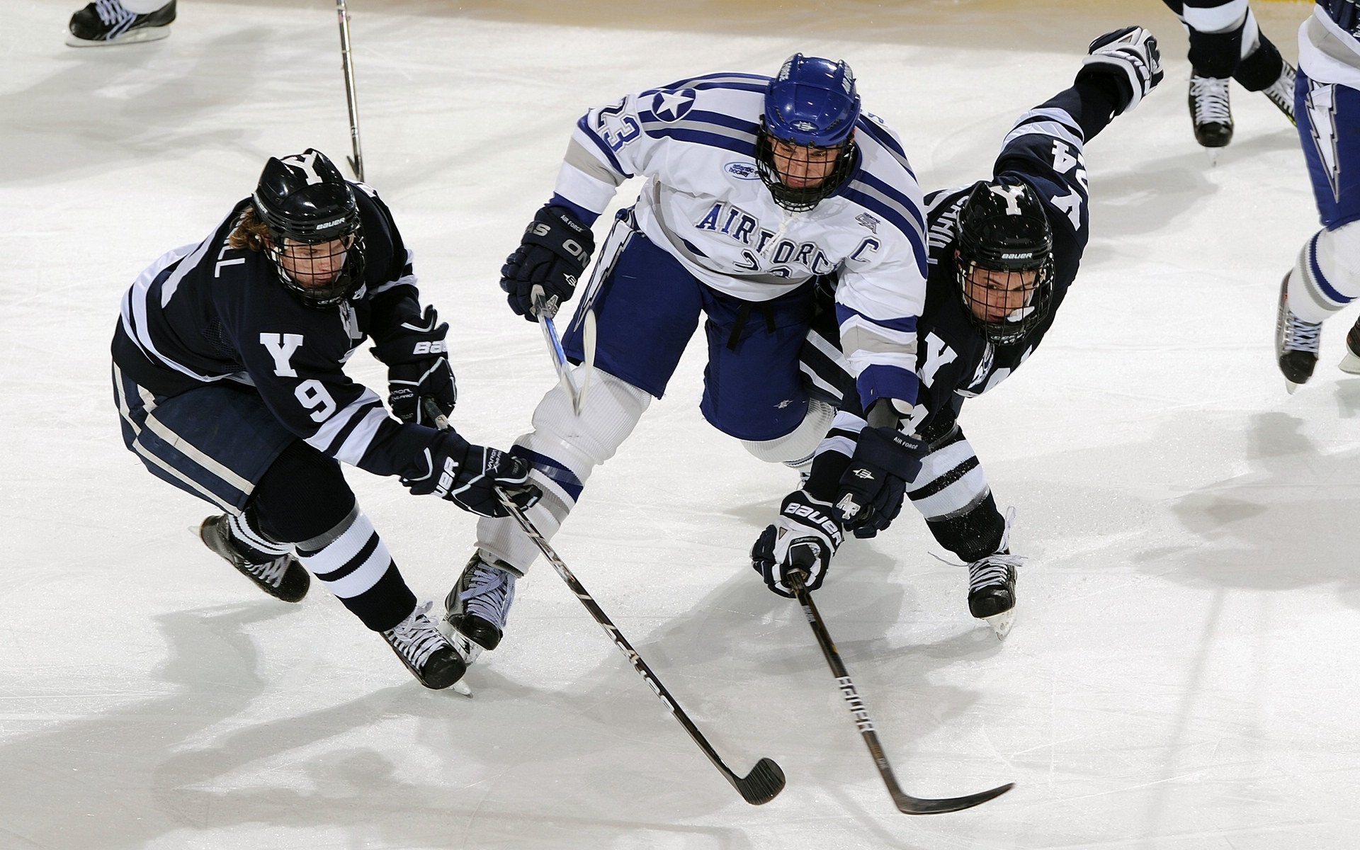 _勇士投篮如神，连连得分_，勇士如何投三分