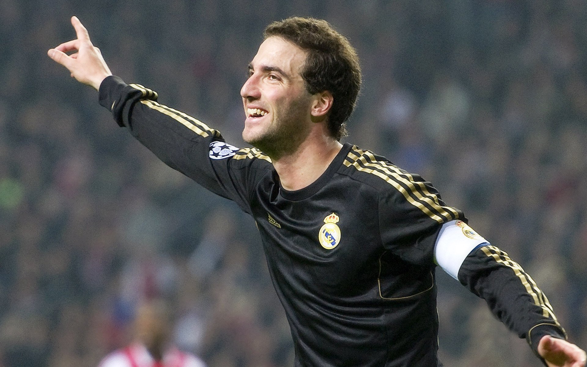 线上足球运动志愿者平台开放，激发全民参与热情，足球志愿活动